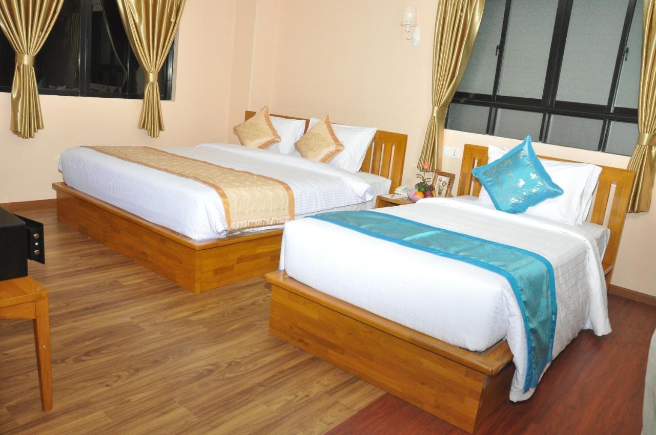 Royal Landmark Hotel Yangon Ngoại thất bức ảnh